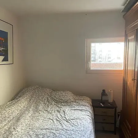 D'une Avec Vue Sur La Balcon Amenage Et Wifi A *
